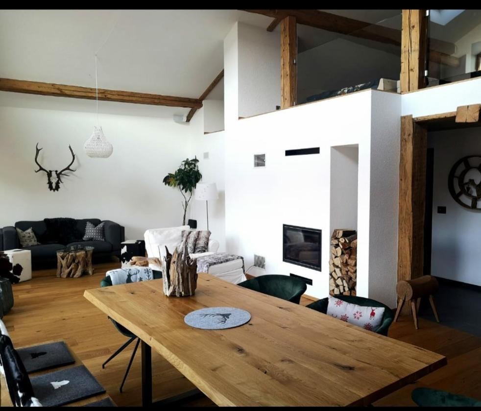 Ferienwohnung Viktoria Фюссен Екстер'єр фото